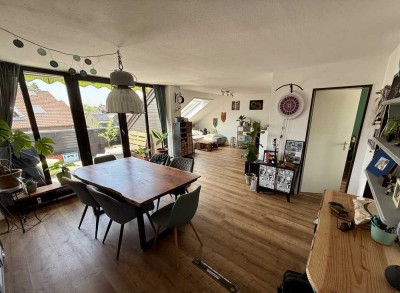 Helle Zweizimmerwohnung in grüner Wohnanlage nahe der Niepkuhlen in KR-Verberg
