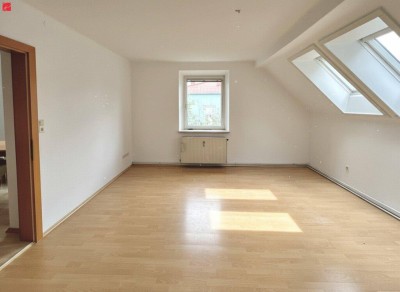 Ruhig gelegene Studentenwohnung mit sehr guter Öffi-Anbindung! (inkl. Carport)