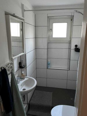 Schöne 1-Zi-Wohnküche-DG-Wohnung in ruhiger Wohnlage!