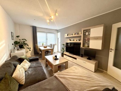 Schöne 2,5 Zimmer-Wohnung mit Balkon