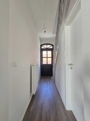 Saniertes Stadthaus im Zentrum von Frechen als Erstbezug