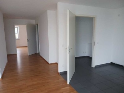 moderne 2-Zimmer-Erdgeschosswohnung mit Wintergarten in Weisenau