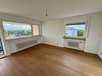 Frisch renovierte 3,5 -Zimmer-Wohnung mit Balkon