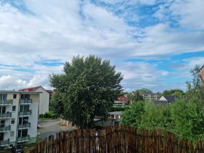Moderne 3 Zimmer Eigentumswohnung - DG - in schöner Lage von Stralsund Knieper - bezugsfrei -