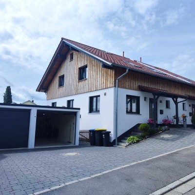 Östl. Haushälfte ZFH - schöne ruhige Hanglage