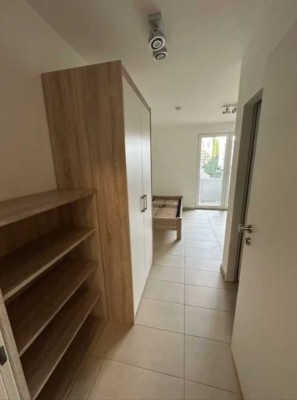 Möblierte 1-Zimmerwohnung mit Balkon in BN