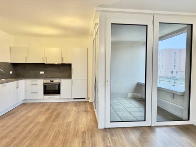 Hannover Kronsrode Neubau: Einbauküche, Loggia, Fußbodenheizng, Lift, Tiefgarage, Keller. etc.