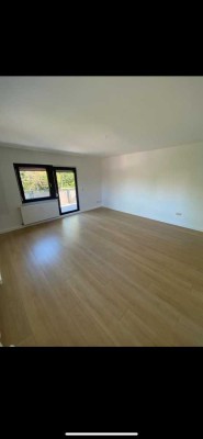 Helle, modern sanierte 3-Zimmer-Wohnung mit Balkon in Rastatt
