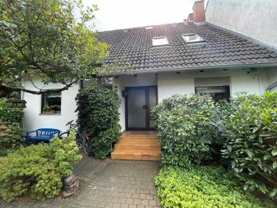 Attraktives Reihenendhaus / Reihen- Bungalow mit gehobener Innenausstattung in Stutensee Büchig