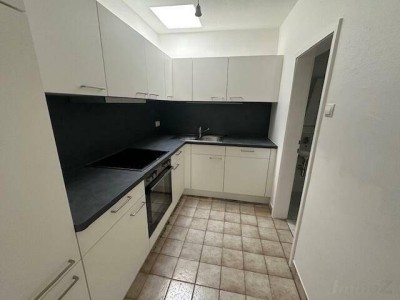Lend nähe AVL, 3 Zimmerwohnung mit neuer separater Küche, auch für 2 er WG geeignet