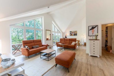 Charismatische Wohnung mit Balkon und zwei Tiefgaragenstellplätzen