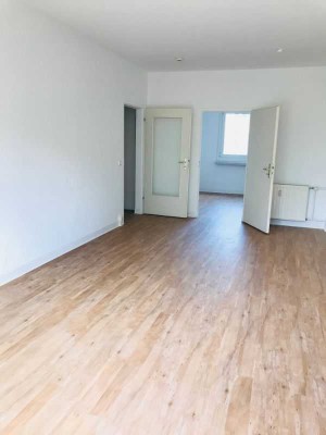 schöne 3-Raum-Wohnung mit Balkon sucht eine Familie