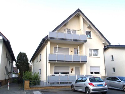 gepflegte 2 Zimmer Wohnung in einem 3 Fam. Haus in Rödermark