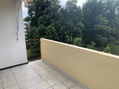 Gepflegte 3-Zimmer-Wohnung mit Balkon in Heilbronn-Schanz