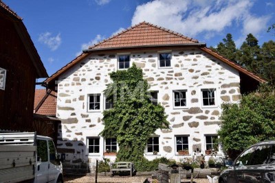 Romantischer Bio-Bauernhof in traumhafter Lage