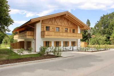 MODERNE UND NEUWERTIGE GARTENWOHNUNG ROTTACH-EGERN