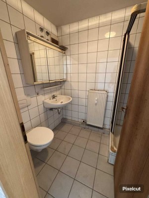 Charmante 2-Zimmer-Dachgeschosswohnung mit Balkon und Stellplatz auch als Kapitalanlage