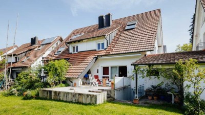 Charmante Doppelhaushälfte in naturnaher Lage im schönen Gundelfingen-Wildtal