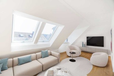 Gemütliche Dachgeschosswohnung mit Balkon und Blick ins Grüne. Idyllisch gelegen nahe der Würm.