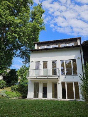 Einfamilienhaus in  Bestlage von Baden-Baden - ein absolutes Schnäppchen !