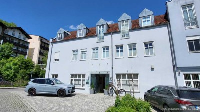 Moderne und zentrale 3-Zimmer-Stadtwohnung in Trostberg