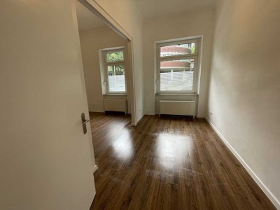 Liebhaber für renovierte Altbauwohnung gesucht