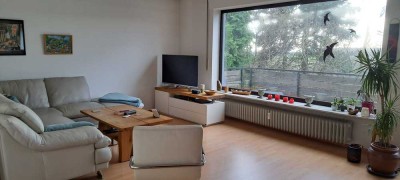 Wunderschönes lichtdurchflutete 3,5 Zimmer Wohnung mit Fernblick in der Nähe von Frankfurt