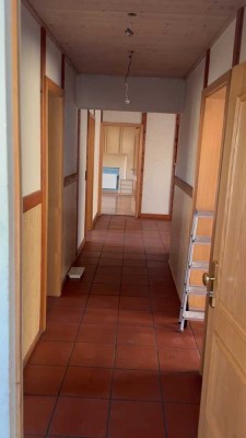 Schöne 3,5-Zimmer-Wohnung mit2 Balkonen, Kachelofen und EBK in Winnenden