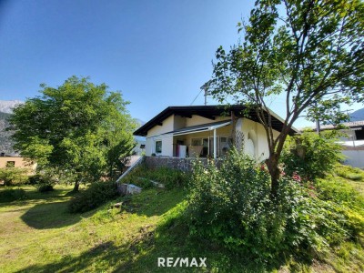 NEU! Bungalow mit Potential auf großem Grundstück
