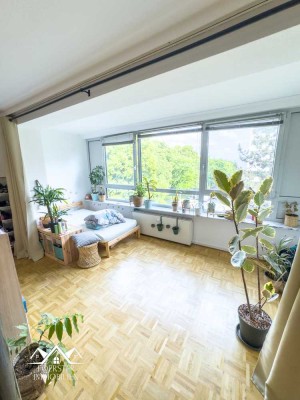 Schöne 2-Zimmer-Wohnung mit ca. 66 QM, attraktiver Innenstadt-Lage und Aufzug.