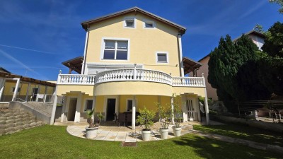 Exklusives Haus in Lanzendorf * Pool * Garage * Sauna *