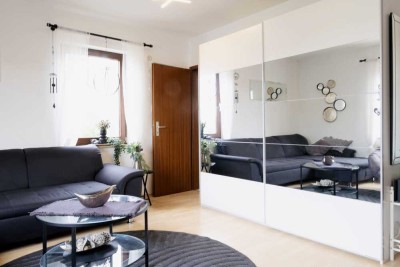 Kompaktes Investment: 1-Zimmer-Wohnung mit Küche in Kurparknähe – Optional: 2. Wohnung im Packet
