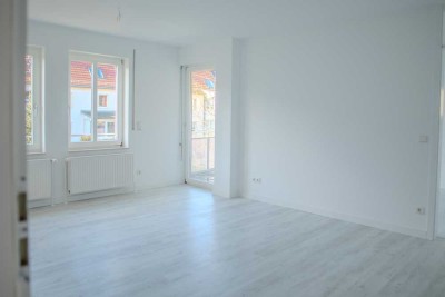 In Leipzig-Leutzsch: Gepflegte 2-Zimmer-Wohnung mit Balkon im Villenviertel – frei ab 01.08.