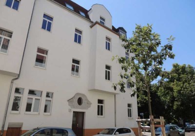 Große 2-Raum-Wohnung im Zentrum von Halle