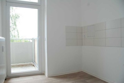 4-Raum-Altbauwohnung mit Balkon