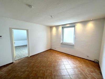 Gemütliche 3-Zimmer-Dachgeschosswohnung in Gelsenkirchen-Buer!