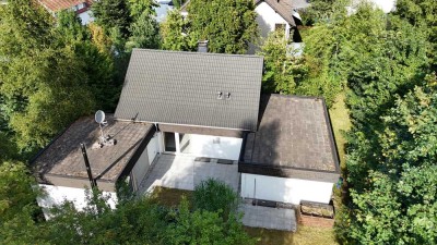 Charmantes Einfamilienhaus mit großzügigem Grundstück und Terrasse