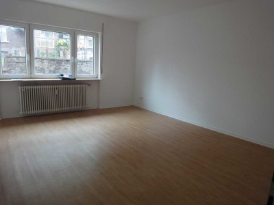 schöne, gepflegte 2-Zimmer-Erdgeschosswohnung in Darmstadt