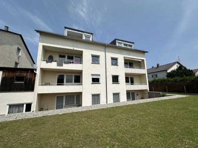 Leerstehende 1-Zimmer-Hochparterre-Wohnung