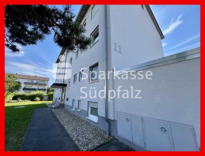 W O H N R A U M - Wohnen mit Weitblick - 
helle 3 Zimmerwohnung mit Garage
