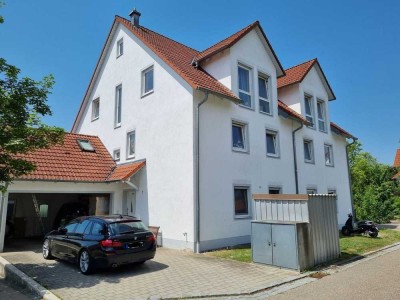ZFH (Mehrgenarationenhaus) in Beratzhausen, neue LWP, EBK, Doppelgaragen