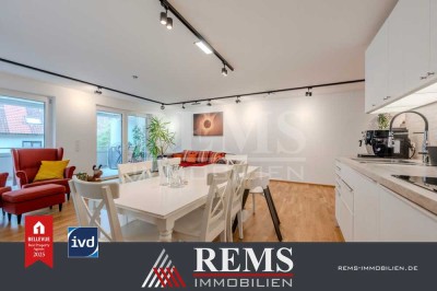 Eigennutzer und Kapitalanleger aufgepasst: Neuwertige, sofort verfügbare 4,5-Zi.-EG-Wohnung mit EBK