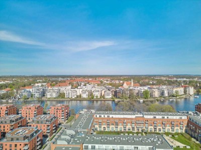 Spreeduett - Erstbezug in Spindlersfeld mit Parkett, EBK, Duschbad und Balkon zum 01.09.2025