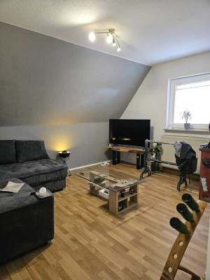 3 Zimmer in Dachgeschoss mit Küche