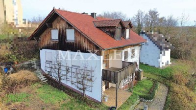 Großzügiges Zweifamilienhaus in ruhiger Lage