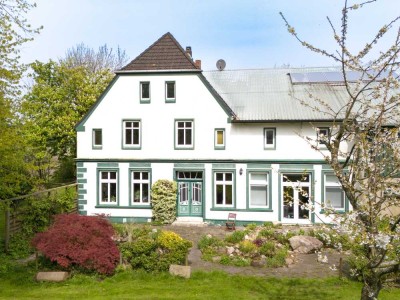 Wo Ruhe ein Zuhause hat - Stilvoller Resthof in Traumlage