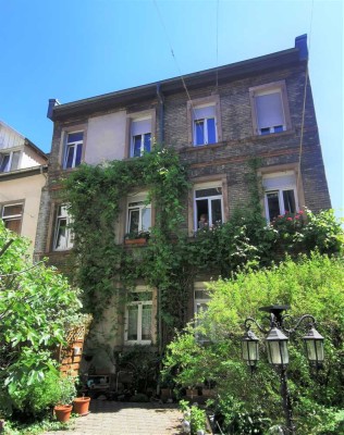 Hübsches möbliertes Altbau-Apartment im Hinterhaus/Zentrumsnähe
