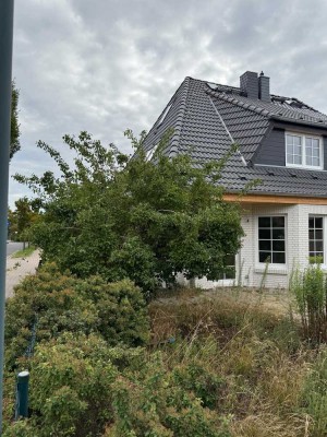 Rohbau in idyllischer Lage! Fenster + Dach neu!