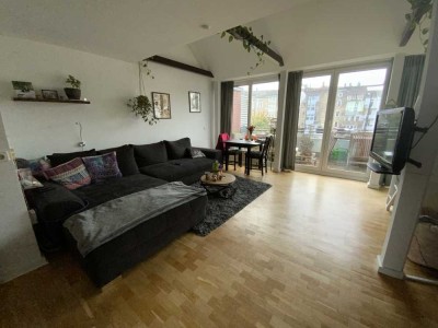 Helle 3-Zimmer Wohnung mit Balkon in Kiel-Südfriedhof verfügbar 01.12.25 - 01.02.26