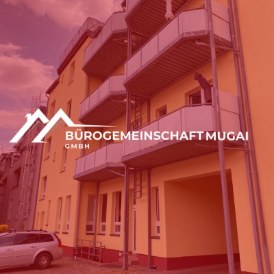 Helle 2-Zimmer-Wohnung mit Einbauküche & optionaler Garage in Bahnhofsnähe
